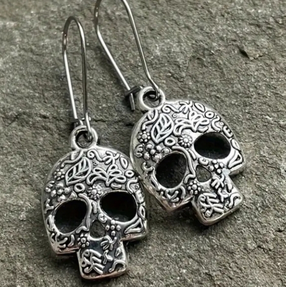 Intricate Silvertone Sugar Skull Earrings - Picture 2 of 4